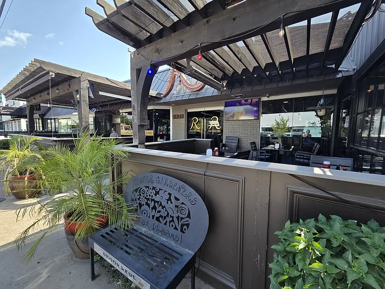 Establishments like R Bar line S. Peoria from 31st to 51st Streets.