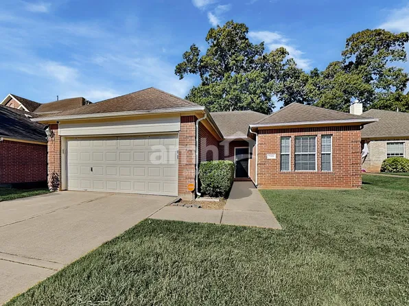 7819 Nikis Xing, Conroe, TX 77304