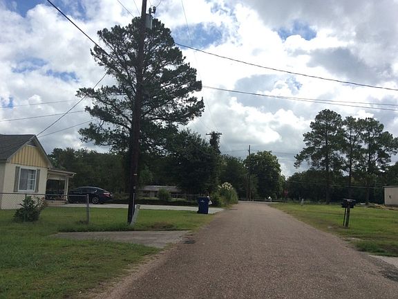 4th image of 126 Briley Ave