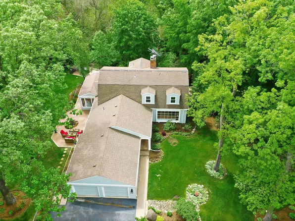 15 Willet Way, Trout Valley, IL 60013