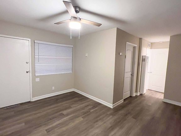 4th image of 4045 47th St APT 2