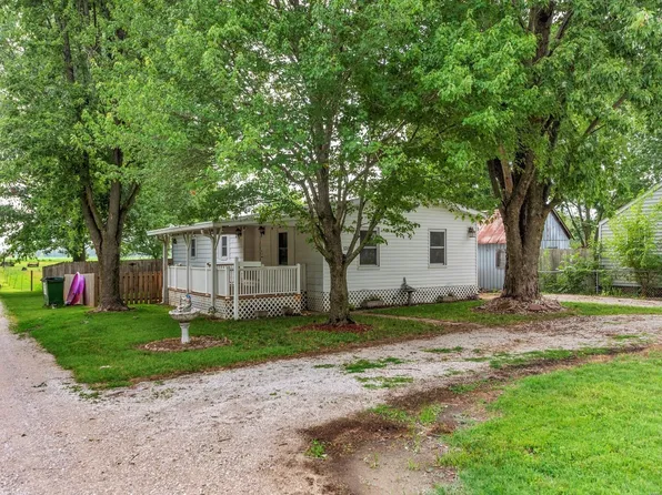 5261 Kaskaskia Rd, Waterloo, IL 62298