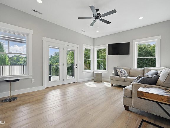 30th image of this home