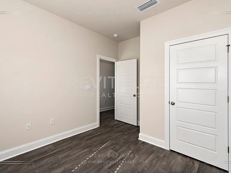 32552 Revere Dr — Photo 7