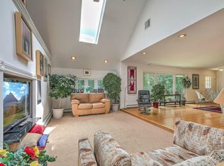 141 Richdale Rd, Colts Neck, NJ 07722