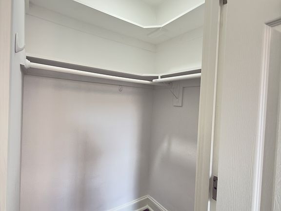 4th image of 47-12 45th St #3G