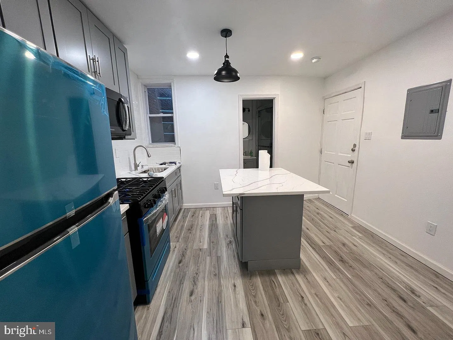 1 bed, 1.0 bath, 600 sqft, $1,175 — Photo 3