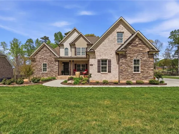 187 Pipers Rdg E #E, Winston Salem, NC 27127