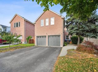 1173 Bridlewood Trl, Oakville, ON L6M 2L3