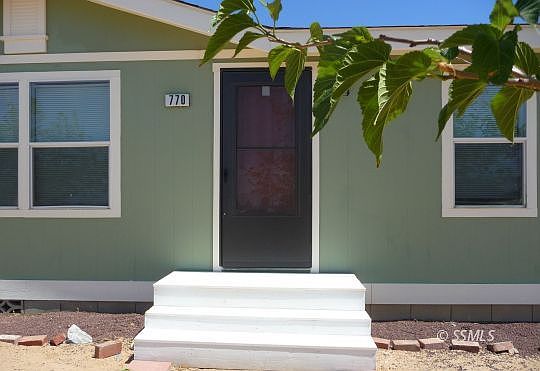 4th image of 770 Alpine Way