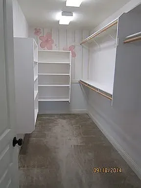 Walk in closet