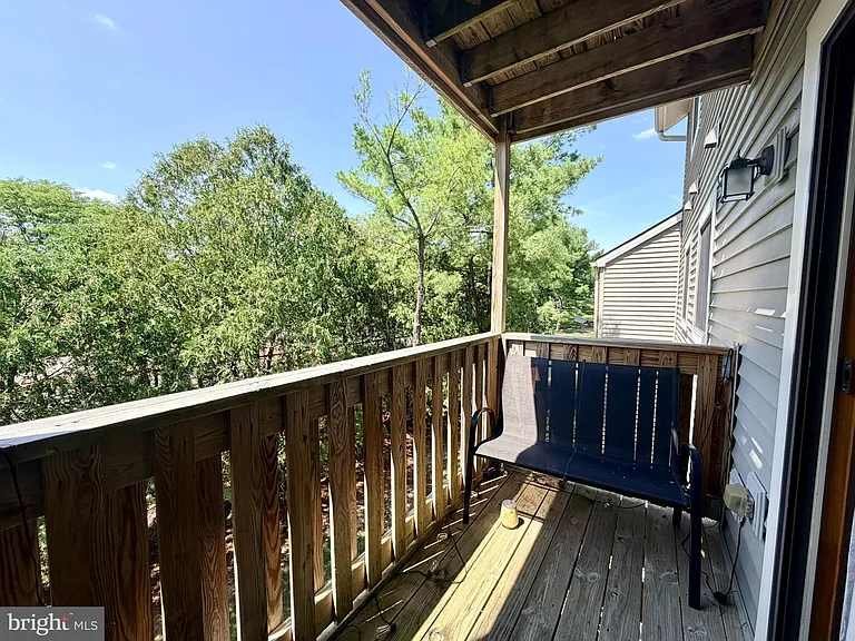 5215 Ravens Crest Dr — Photo 17