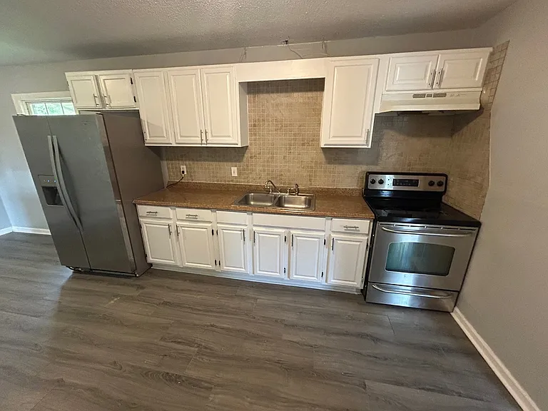 5222 Longbranch Dr — Photo 7