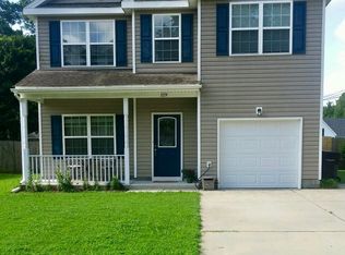 1119 Fentress Rd, Chesapeake, VA 23322