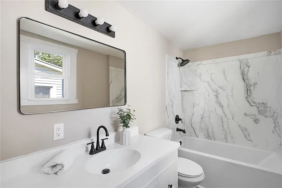 2 bed, 800 sqft, $1,350 — Photo 4
