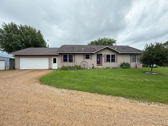 2nd image of N3303 Joy Del Rd