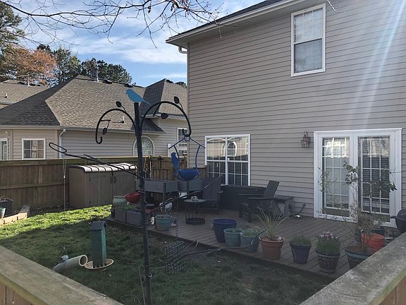 3rd image of 801 Vantage Ct