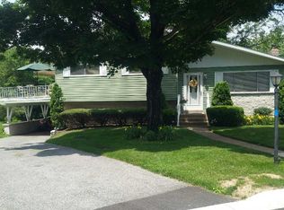 2196 Paxton Dr, Harrisburg, PA 17110