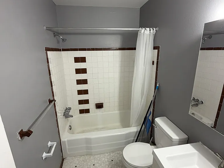 3151 Northwood Ave #23 — Photo 5
