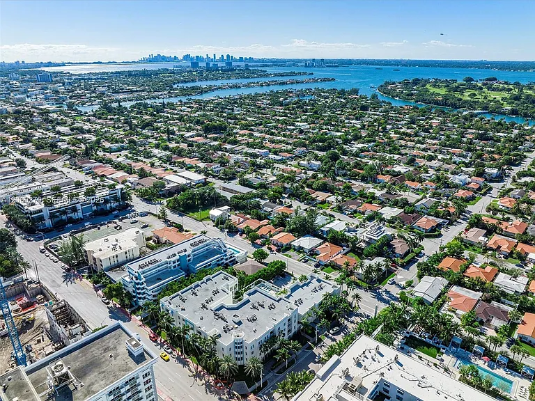 9172 Collins Ave #216 — Photo 33