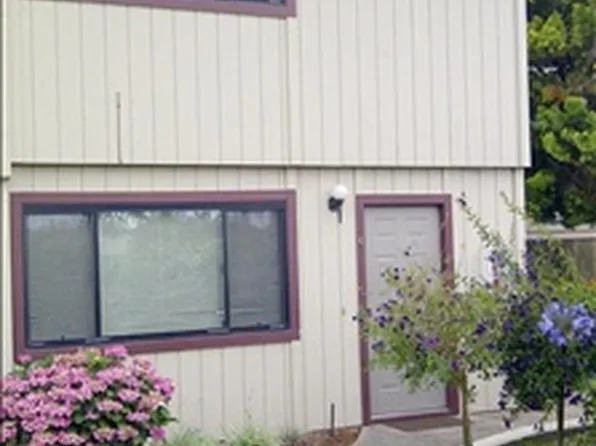 676 N 12th St, Grover Beach, CA 93433