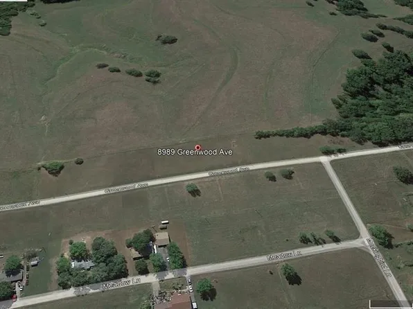 8989 Greenwood Ave, Ozawkie, KS 66070