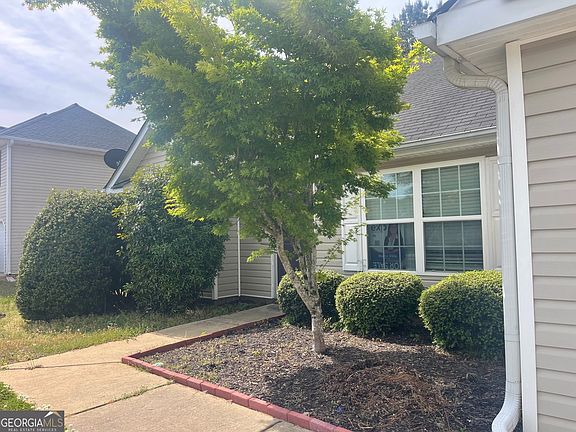3rd image of 170 Millwheel Dr