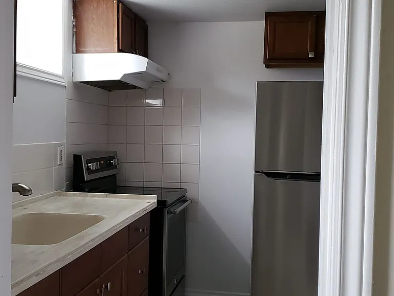 200 Phyllis Ave #LOWER — Photo 7