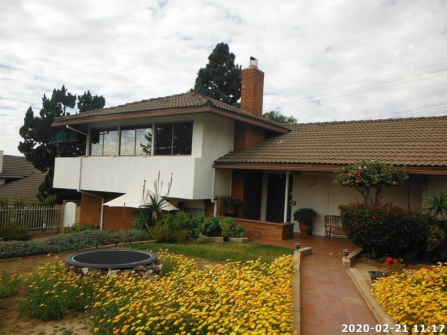 1st image of 9545 Woodley Ave
