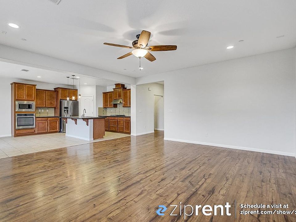 1st image of 308 Chandler Ct