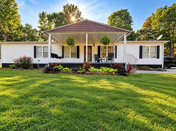 720 Dexter Ln, Dawson Springs, KY 42408