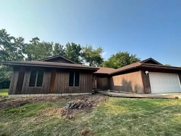 9499 402nd AVENUE, Genoa City, WI 53128