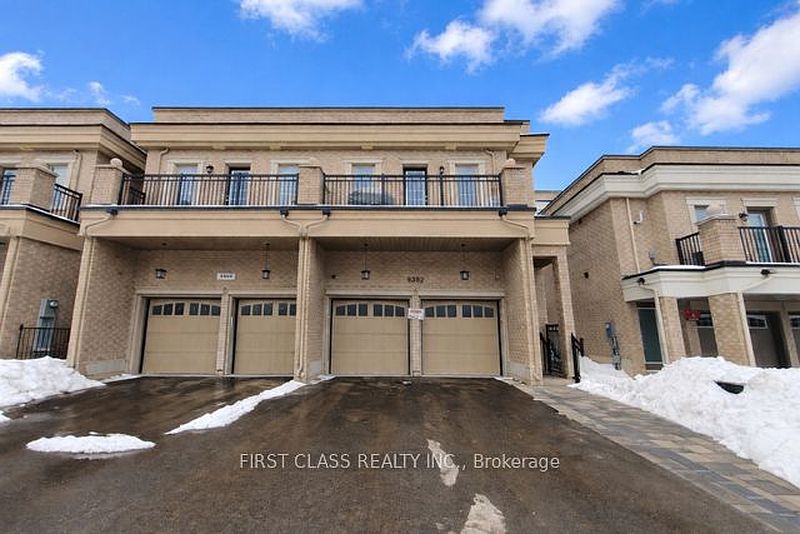 Richmond Hill Townhouse for rent - 4 Bedrooms — photo 14