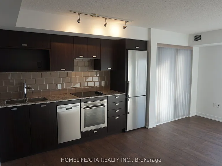 275 Village Green Sq #1522 — Photo 10