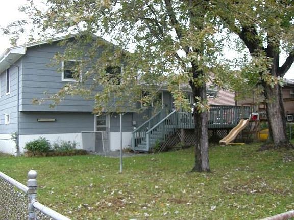 2nd image of 1454 Hoyt Ave E