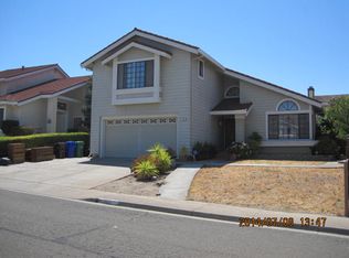 220 Cinnabar Way, Hercules, CA 94547