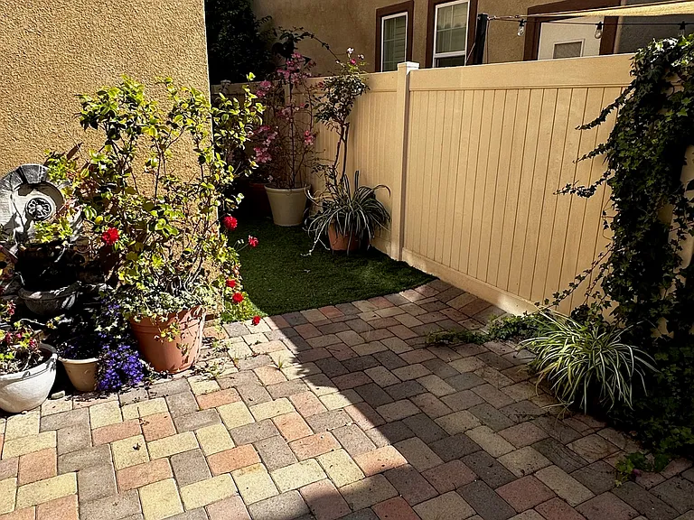 715 Nile River Dr — Photo 49