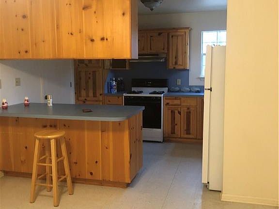 4th image of 3534 Sumac Dr