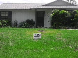 950 SW North Globe Ave, Port Saint Lucie, FL 34953