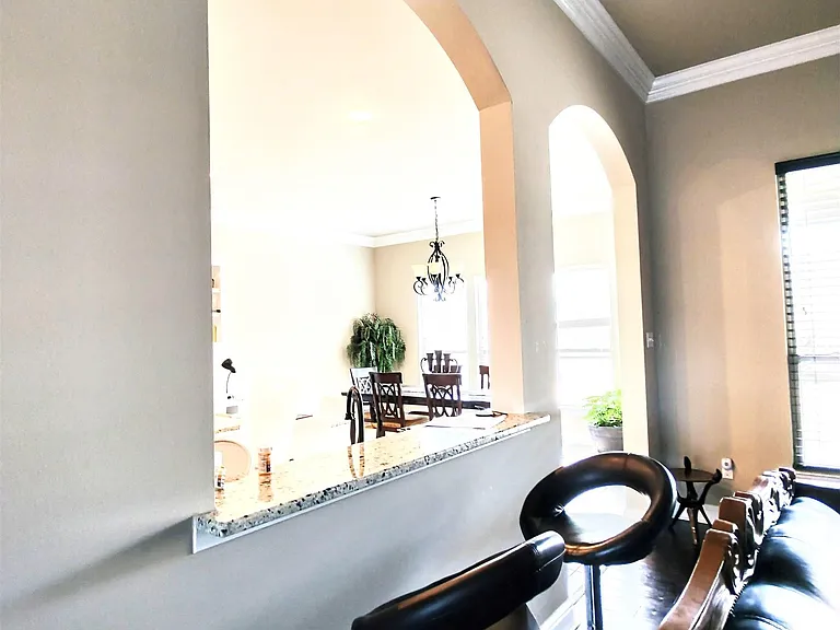 18081 Old Trail Dr — Photo 7