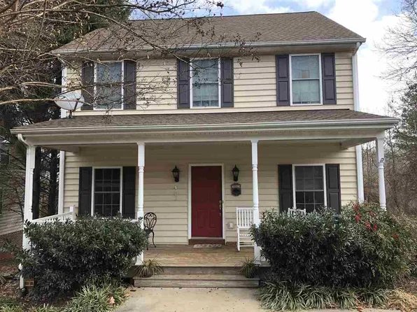 971 Grayson Ln, Charlottesville, VA 22903