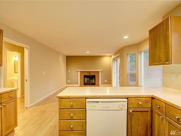 5th image of 6216 Parkland Ct