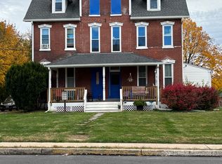302 Walnut St APT 8, Royersford, PA 19468