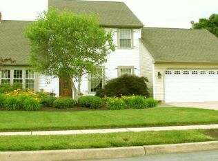 102 Brompton Dr, Cherry Hill, NJ 08003