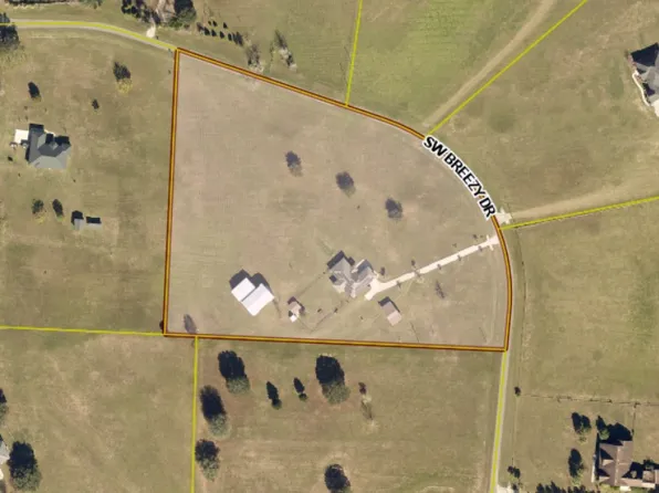 282 SW Breezy Dr, Lake City, FL 32025