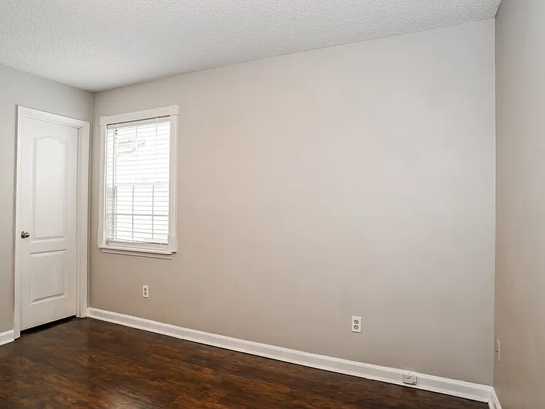 9552 Glenn Abbey Way — Photo 14