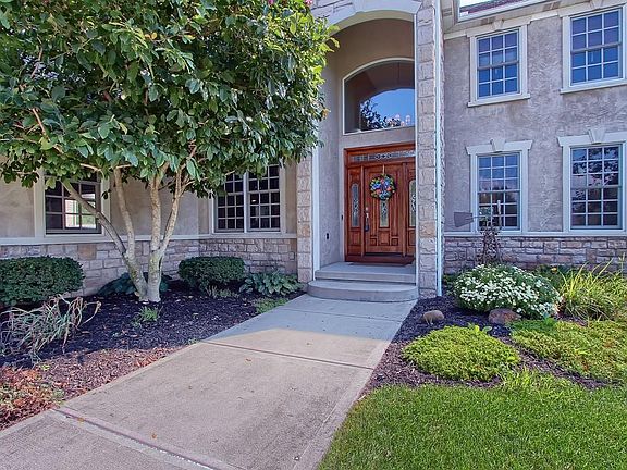 2nd image of 13622 Violet Meadows Blvd