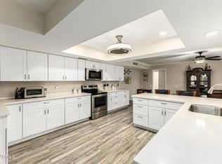 21002 N Palm Desert Dr, Sun City West, AZ 85375