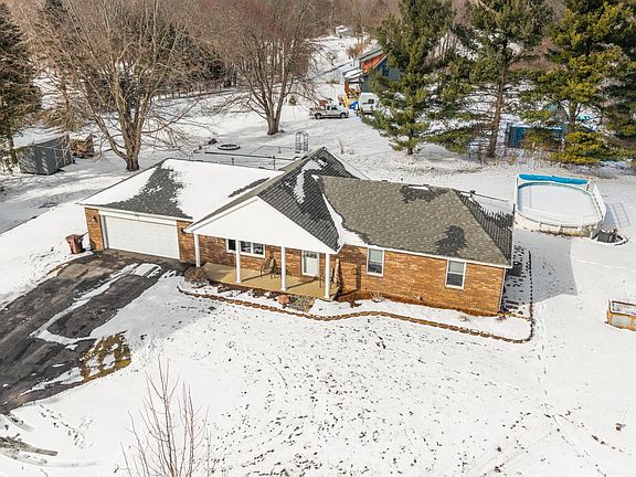 2nd image of 19750 Ivey Rd