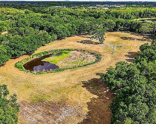 3rd image of 6327 Gant Rd
